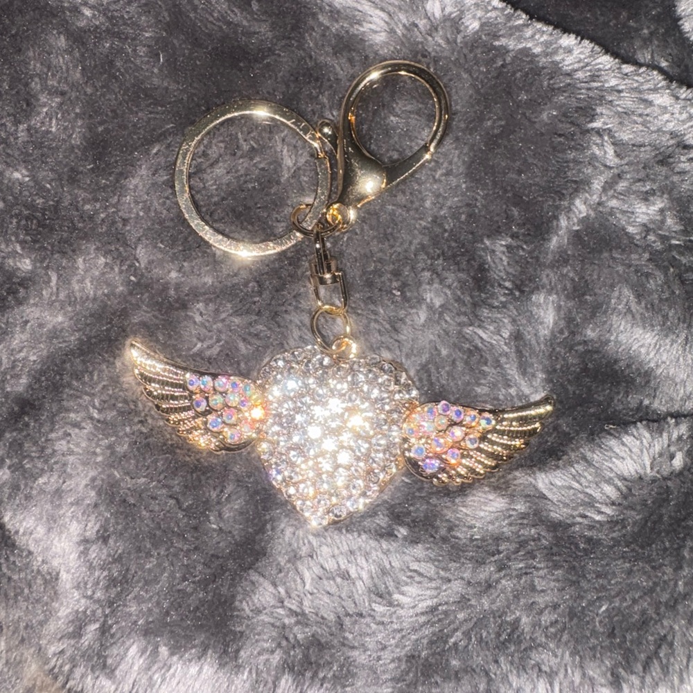 Rhinestone heart with wings keychain
